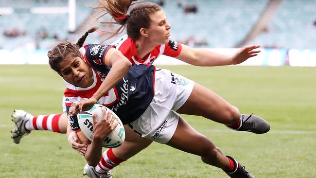 Taleena Simon scores a try for the Roosters against the Dragons at Allianz Stadium. Picture: Getty Images