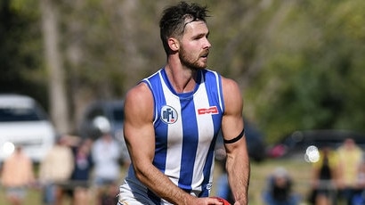 Brad Leggett in action for Macleod. Picture: Nathan William Media