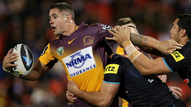 Broncos Corey Parker \\looks to offload during the game between the Penrith Panthers and the Brisbane Broncos at Sportingbet Stadium .Picture Gregg Porteous