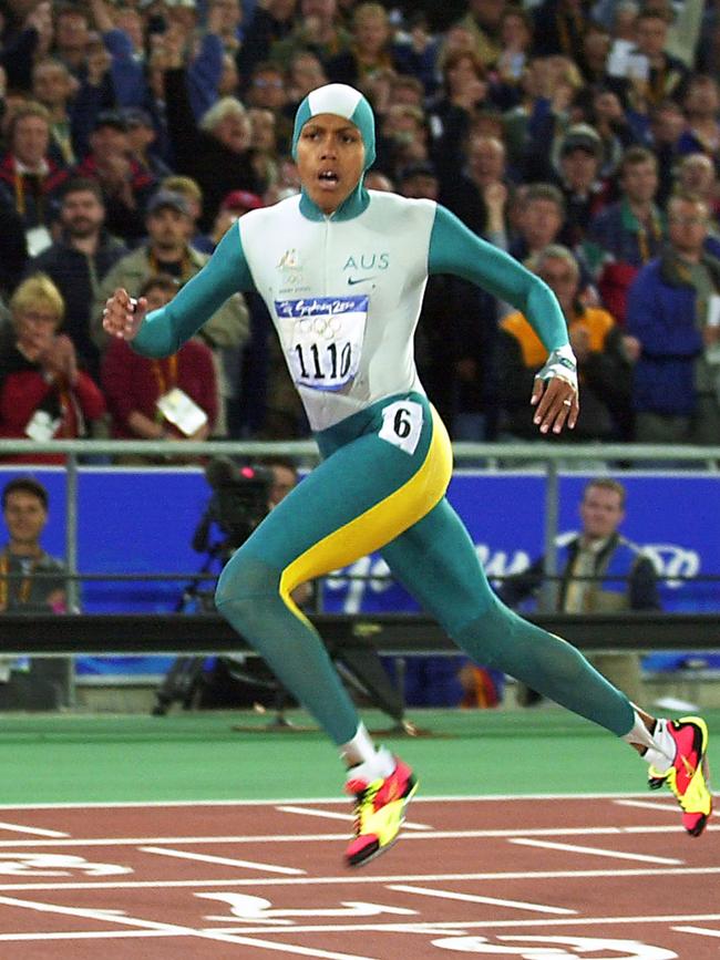 Cathy Freeman storms to victory at the Sydney Olympics.