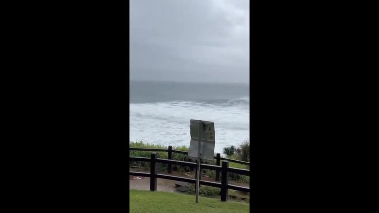 Brave Surfer Takes on Swell Ahead of Tropical Cyclone Alfred's Landfall