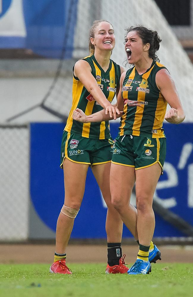 Waratah vs PINT in the 2022-23 NTFL womenÃ&#149;s grand final. Picture: PEMA TAMANG Pakhrin