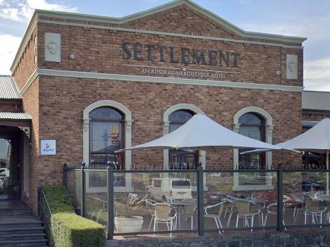 Settlement Hotel, Cranbourne