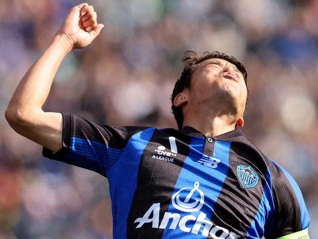 AUCKLAND, NEW ZEALAND - OCTOBER 19: Hiroki Sakai of Auckland FC celebrates his goal during the round one A-League Men match between Aukland FC and Brisbane Roar at Go Media Stadium, on October 19, 2024, in Auckland, New Zealand. (Photo by Phil Walter/Getty Images)