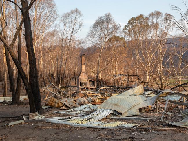 KANGAROO VALLEY, AUSTRALIA - JANUARY 27: Bushfire damaged ruins evidence the blaze from weeks before on January 27, 2020 near the Kangaroo Valley, Australia. A massive bushfire engulfed the area,  burning large tracks of forest and dozens of homes. The large scale of the fires has left surviving local wildlife with little place to find food, and many are facing starvation. (Photo by John Moore/Getty Images)