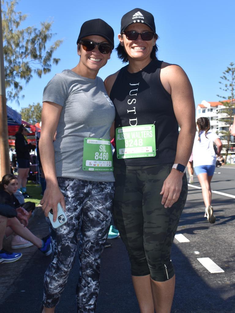 Alison and Silv at the 2022 Sunshine Coast Marathon. Picture: Eddie Franklin