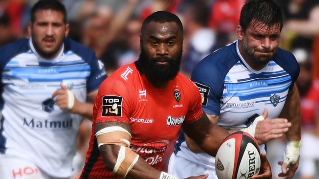 Semi Radradra in action for Toulon.