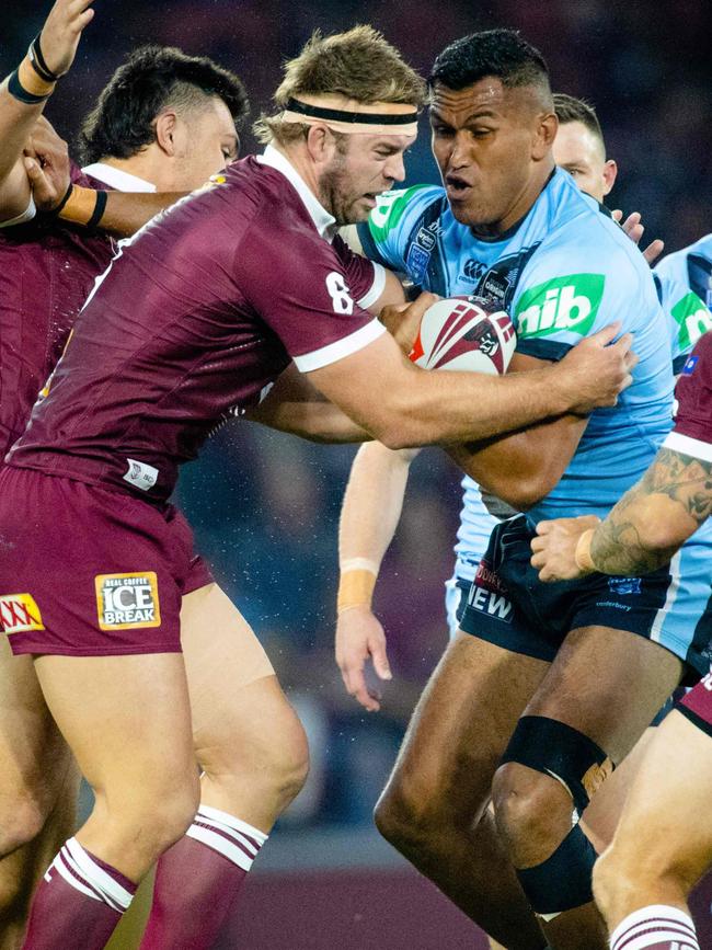 Daniel Saifiti (R) just held off Christian Welch for a spot in the starting XIII. Picture: Patrick Hamilton/AFP