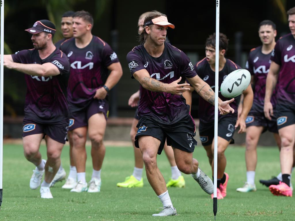 Blake Mozer sweats it out during pre season training with the Broncos at Red Hill. Picture: Adam Head