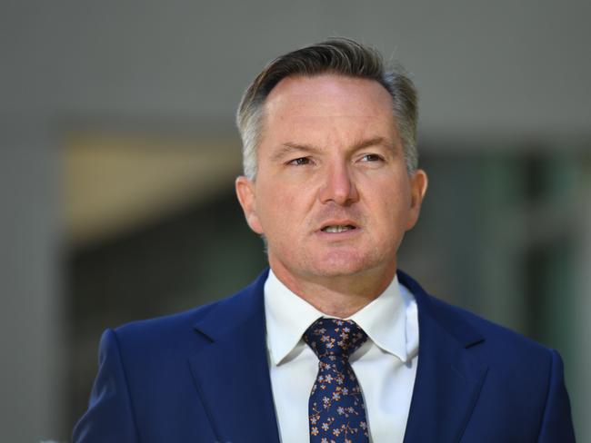 Shadow Treasurer Chris Bowen held the immigration portfolio when Labor was in government. Picture: AAP