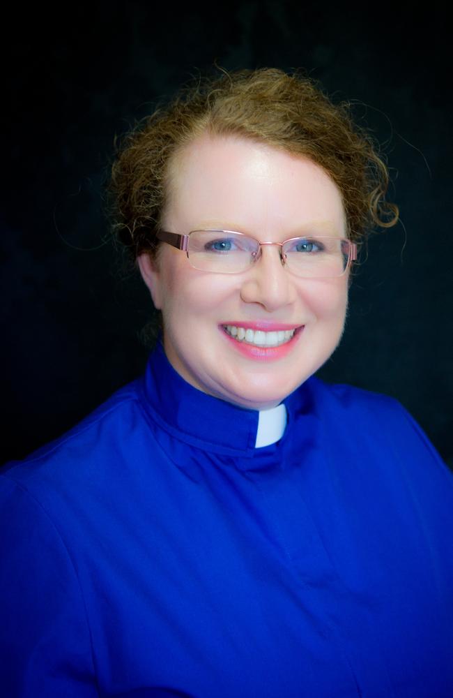 Dr Julia Pitman.