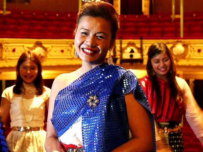 Sommai Kelly, whose husband died from cancer two years ago, is staging Siam Daughter as a fundraiser for Cancer Council Tasmania. Sommai pictured with cast members at the Theatre Royal. Picture: SAM ROSEWARNE.