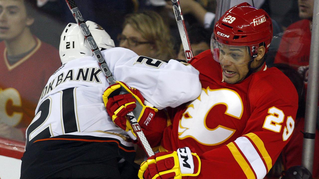 Calgary Flames Coach Bill Peters Resigns Amid Abuse Allegations