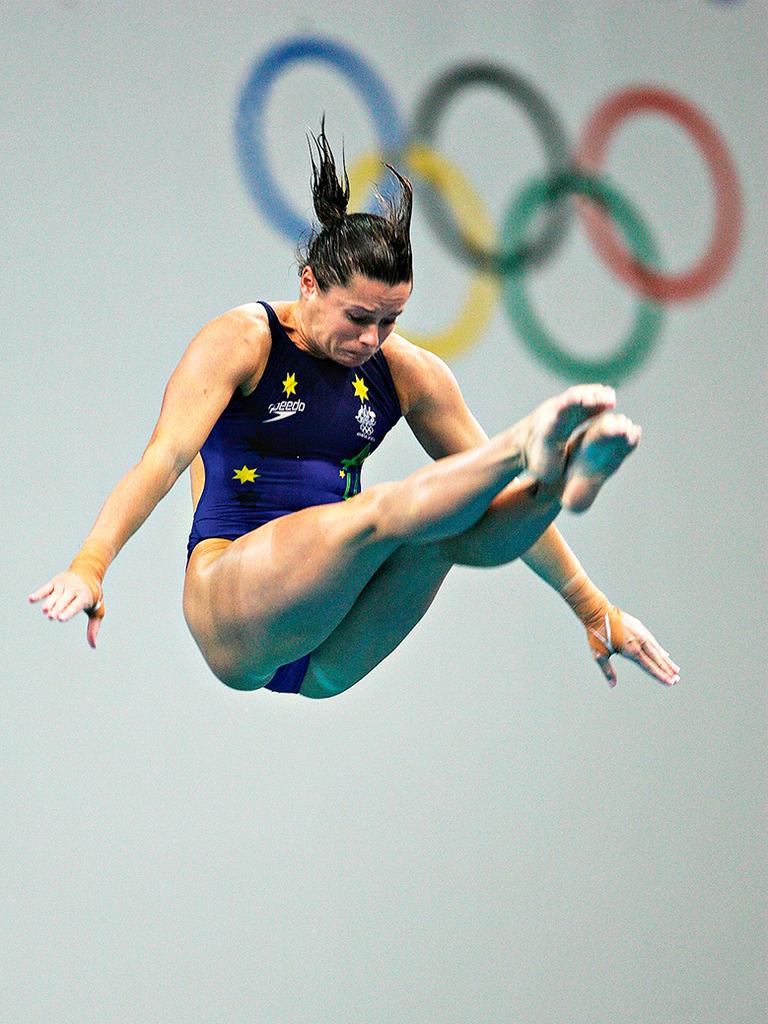 Chantelle Newbery in action at the Athens Olympics. (Photo by Daniel Berehulak/Getty Images for FINA)