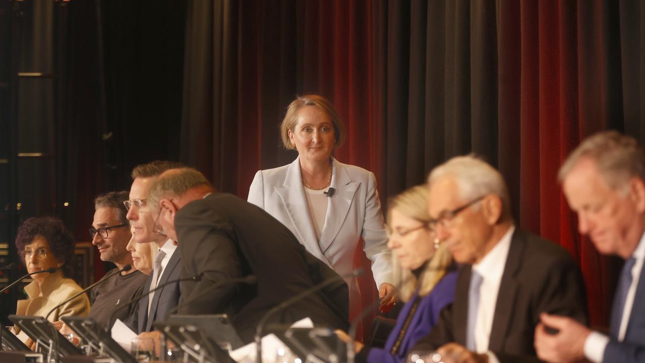 Vanessa Hudson CEO Qantas. Qantas AGM in Hobart at Crowne Plaza hotel. Picture: Nikki Davis-Jones