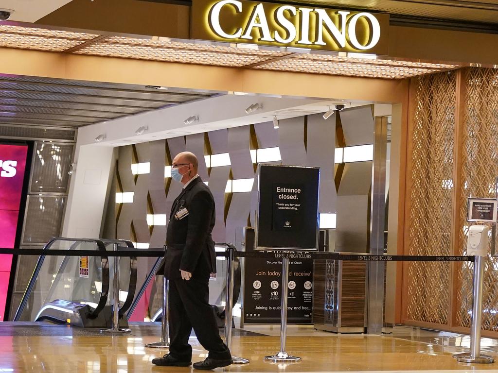 Crown & Star casinos stand down 20,000 staff