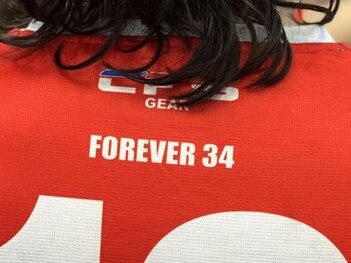 Waratah Football Club unveiled a new Division 1 jumper on Saturday in honour of Chris 