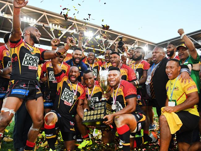 PNG Hunters winning the 2017 Intrust Super Cup.