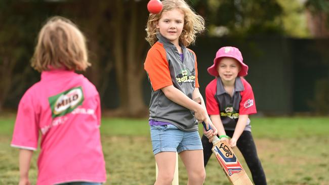 Cricket Victoria plays a key role in co-ordinating and administering cricket clinics at schools and local clubs. Picture: AAP