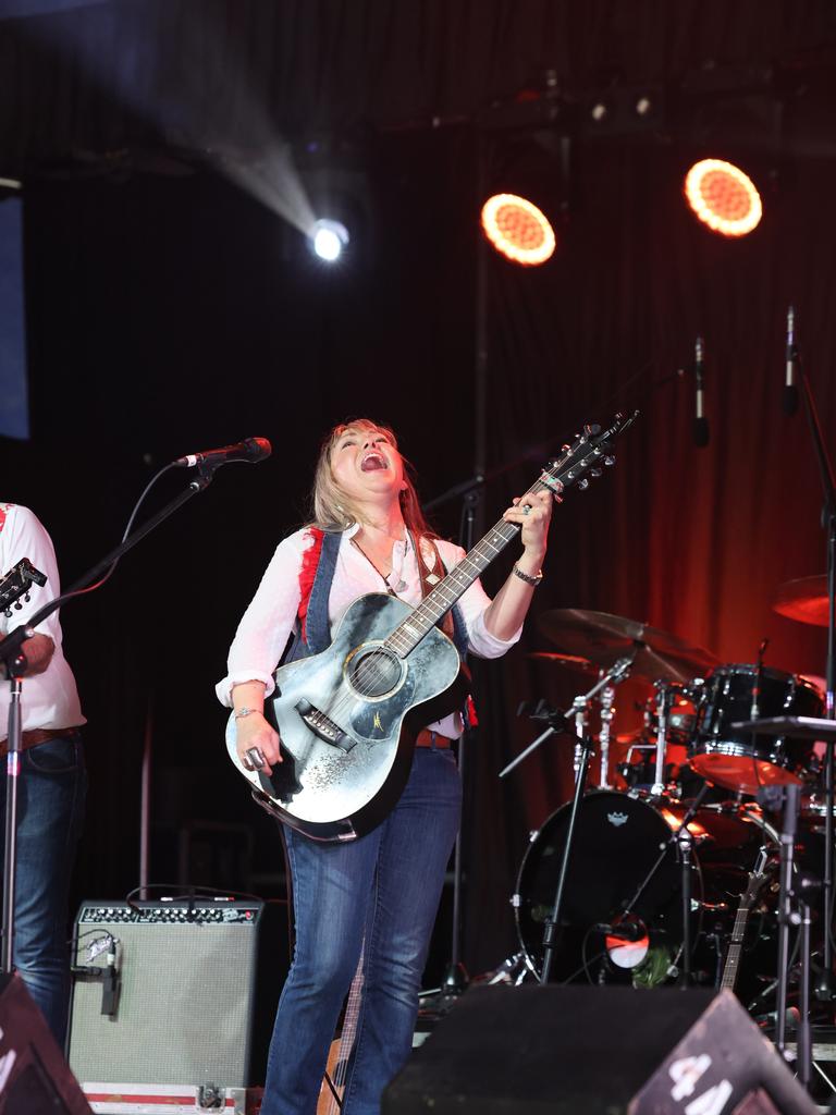 2024 Groundwater Country Music Festival has kicked off in Broadbeach. Country artists Josh Cunningham and Felicity Urquhart on stage. Picture Glenn Hampson