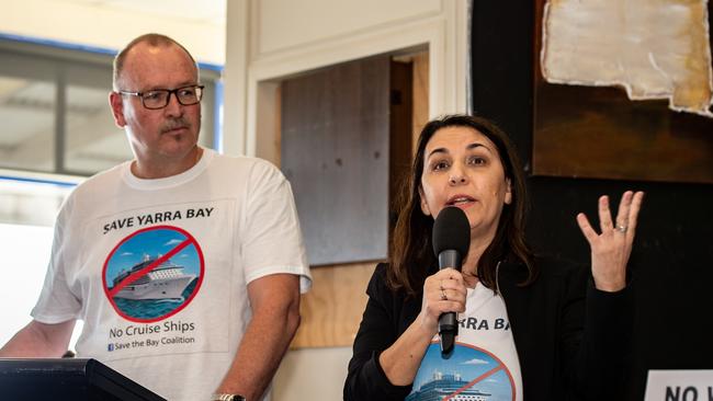 Pictured Bill Burst and Maria Poulos, from Save the Bay Coalition  (AAP Image/Monique Harmer)