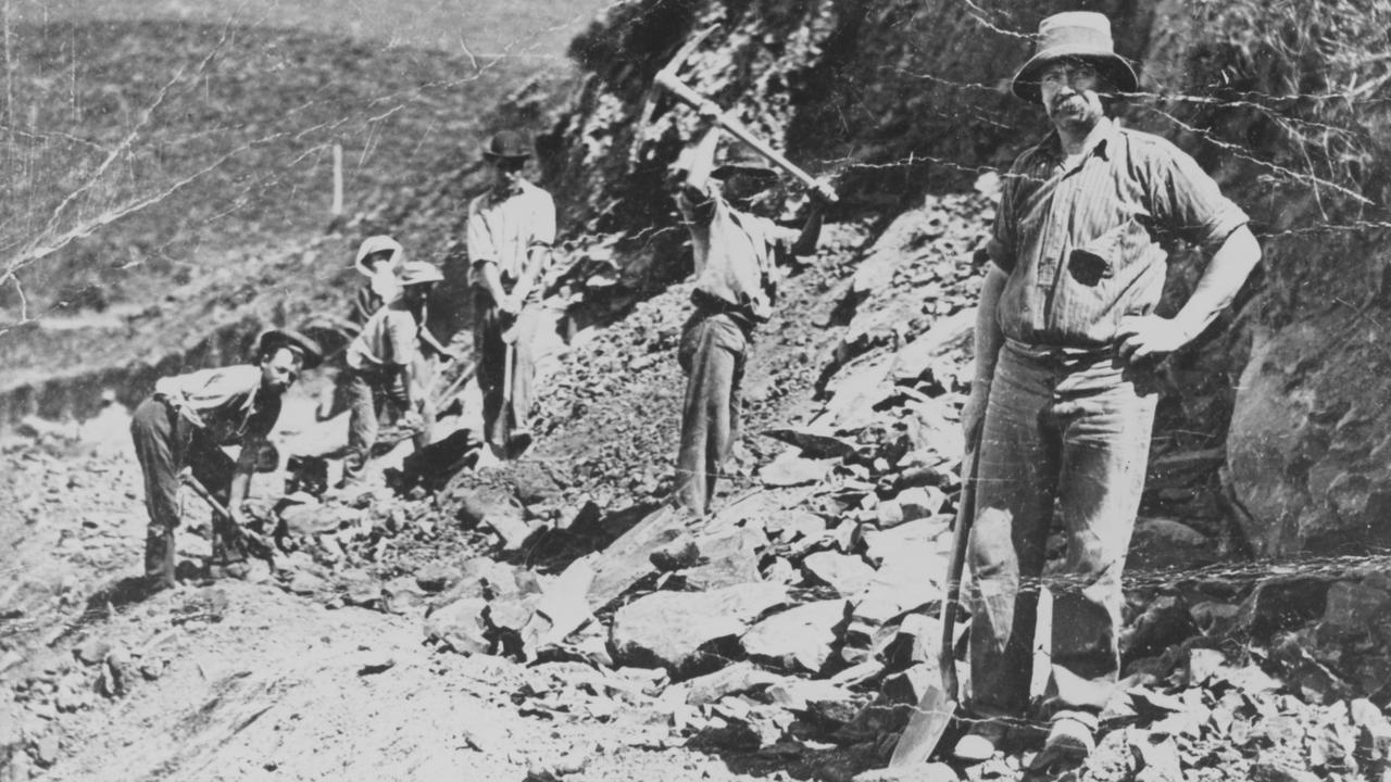 Building the Great Ocean Road was backbreaking work for the returned soldiers.