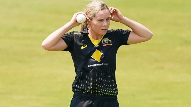 Sophie Molineux’s crafty spin is a huge weapon in Australia’s World Cup bid.