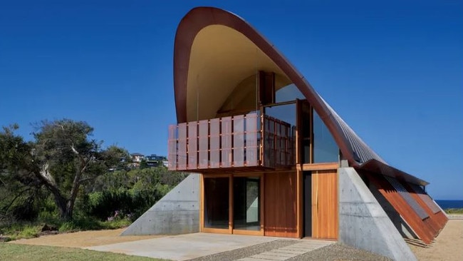 It's been described as looking like a ‘low slung tent’. The Basin Beach House at Mona Vale, the joint winner of the best new house in the 2020 National Architecture Awards. Picture: Michael Nicholson