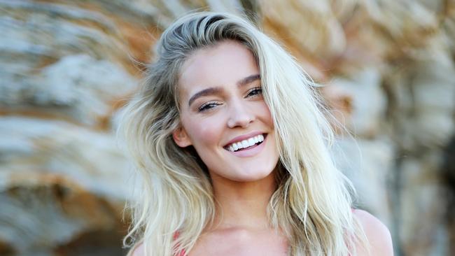 Model Georgia Gibbs taking a stance yesterday in Coogee. Picture: Tim Hunter