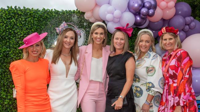 (From left) Vanessa Gleeson, Emma Pattinson, Hayley Wildman, Katrina Makim, Renae McNamara and Alina Butler. Weetwood Raceday at Toowoomba Turf Club. Saturday, September 28, 2024. Picture: Nev Madsen.