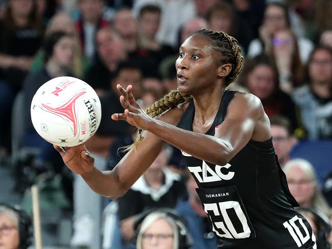 Ward was one of the Magpies best on court across all quarters. Picture: Kelly Defina/Getty Images