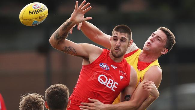 Darcy Cameron (back) will be the Swans’ No.1 ruckman for the final pre-season hitout. Picture: Phil Hillyard