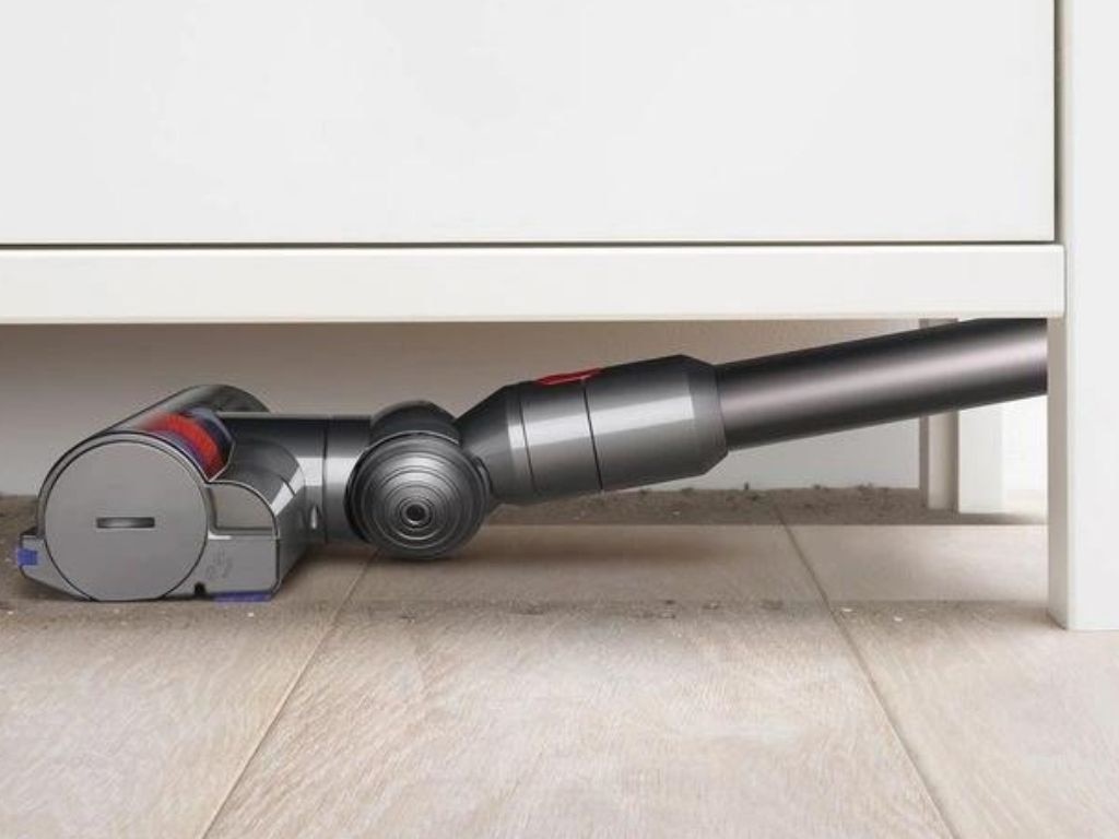 Slash $400 off Dyson's V8 Stick Vacuum.