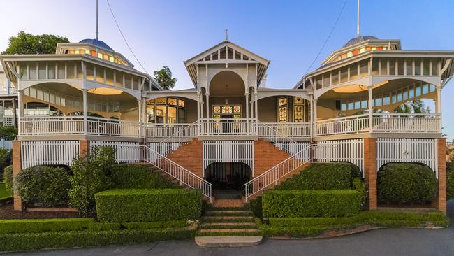 Historic home Cremorne at 34 Mullens Street Hamilton has been put to tender, with final bids to be received by 4pm on Thursday September 8.