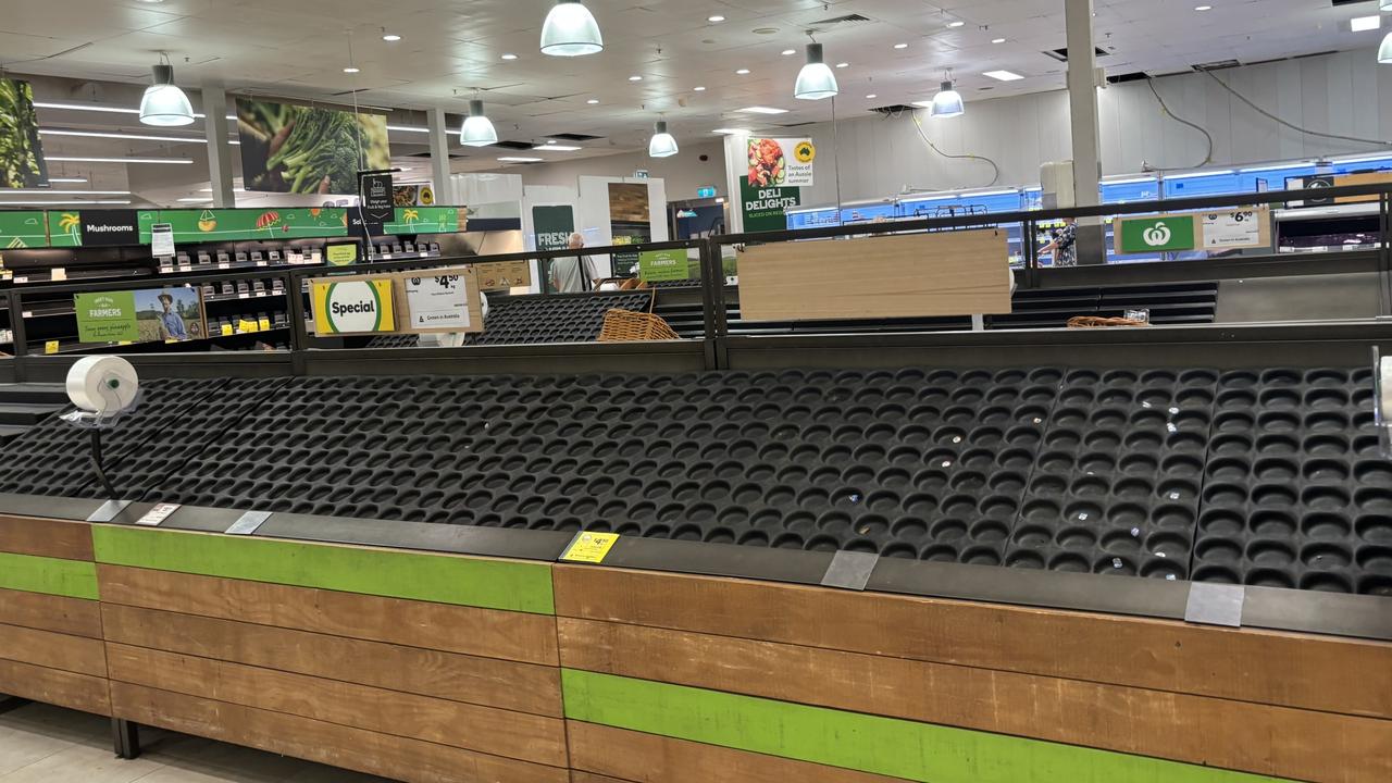 After more flooding again disrupted supply lines shelves in supermarkets across Cairns were again left empty. Photo: Dylan Nicholson