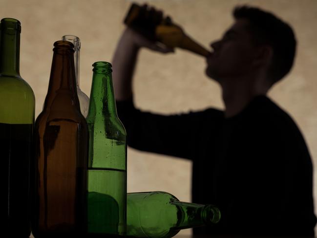 Just under half of Victorian teens aged between 12 and 17 who reported drinking alcohol in the past week obtained it from their parents.