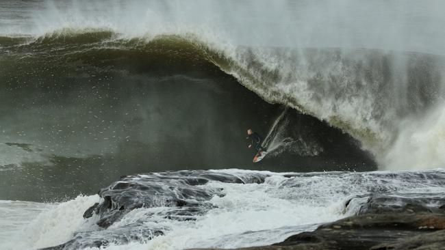 Gold Coast Big Wave Surfer Ryan Hipwood Ready For Red Bull Cape Fear Event Gold Coast Bulletin