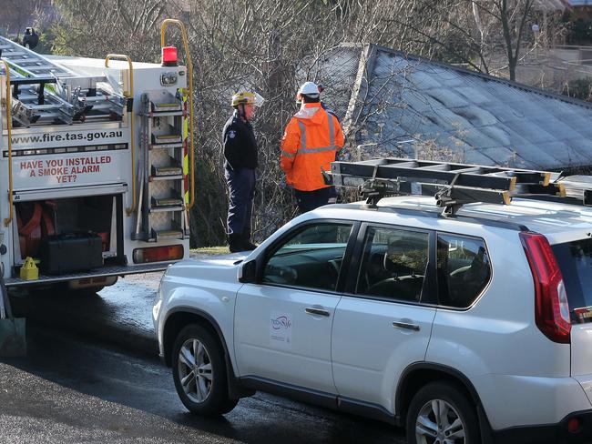 BYLINE: LUKE BOWDEN: Tasmania Fire Service attend a house fire in McKellar Street, South Hobart