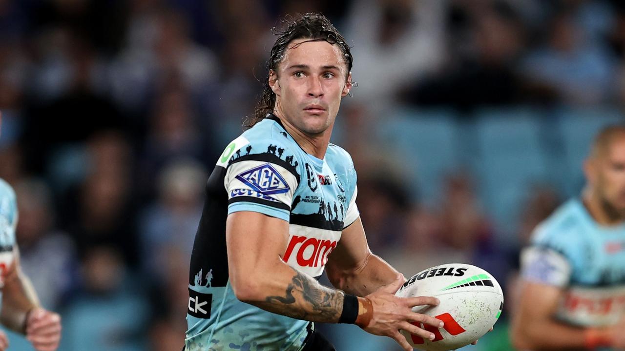NRL 2023: Nicho Hynes leads Sharks to comfortable win over Bulldogs ...