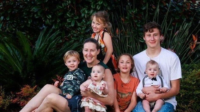 Former Australian Olympian and mother of six Jana Pittman with her family.