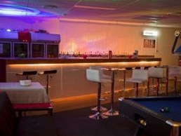 The bar and upstairs lounge at Mikes Place