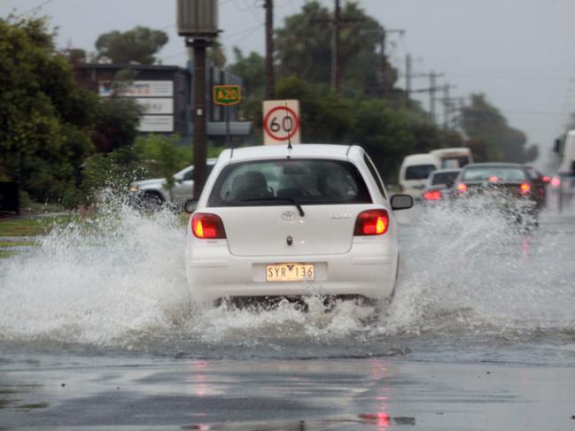 According to BOM Mildura will see Moderate flooding in the last weeks of November.