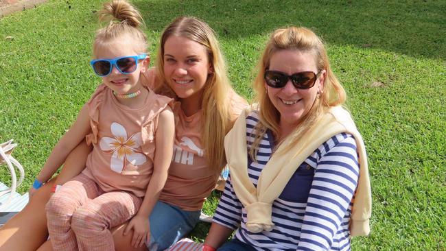 Paisley, with Sue and Cassidy Miles at the Relish Food & Wine Festival.