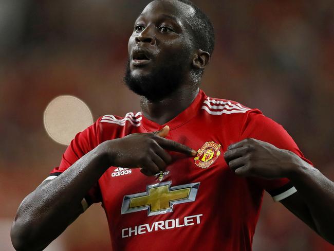 Manchester United forward Romelu Lukaku celebrates after scoring a goal during the International Champions Cup soccer match against Manchester City at NRG Stadium on July 20, 2017 in Houston, Texas. / AFP PHOTO / AARON M. SPRECHER