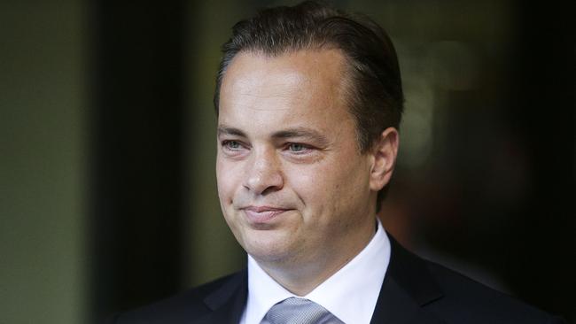 Mark Bosnich.