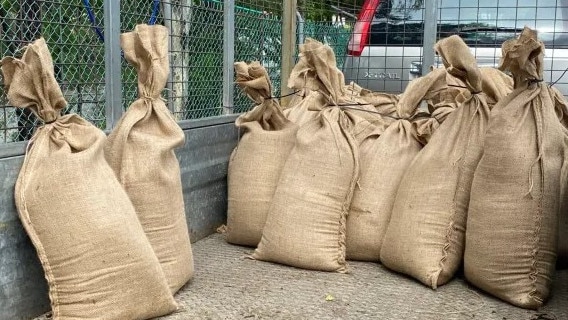 Redland sandbag supplies are dwindling.