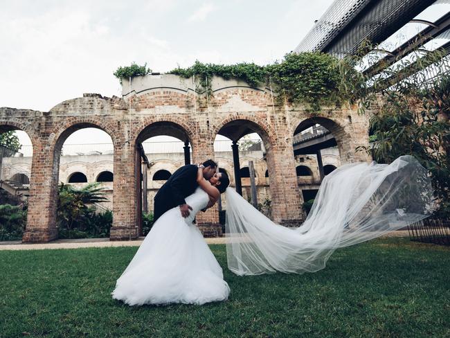 Weddings Of The Week Couple Honour Tradition In Special Wedding Daily Telegraph