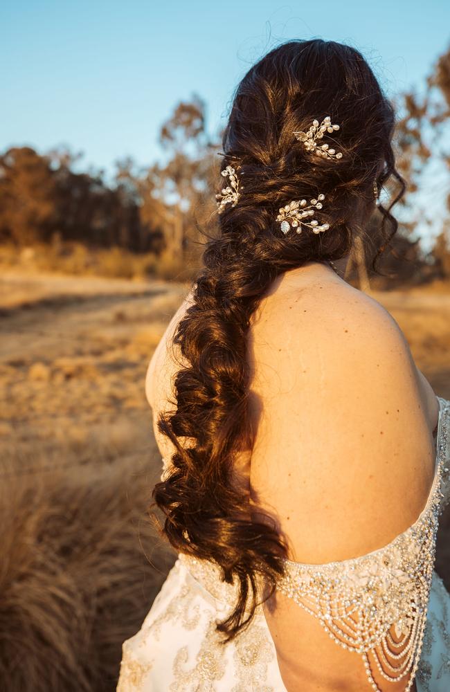 Tenterfield woman Tamara Stewart spent five years growing her hair out for it to be shaved off and donated to cancer research.