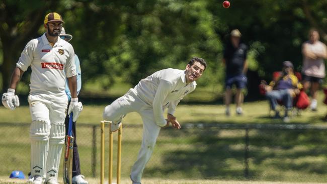 Tom Boxell bowling for Long Island. Picture: Valeriu Campan