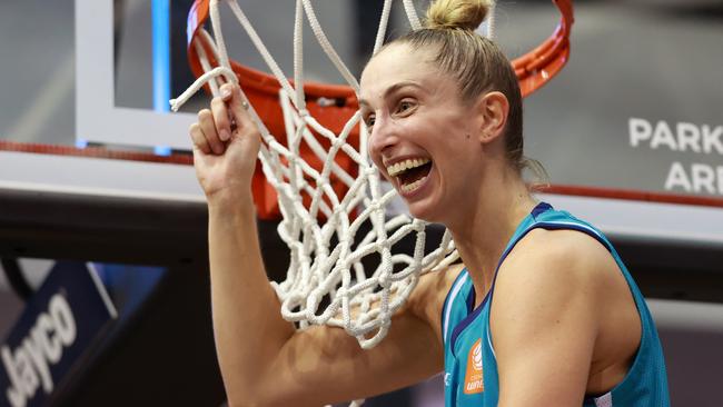 MELBOURNE, AUSTRALIA - MARCH 17: Rebecca Cole (c) of the Flyers cuts the net after winning the WNBL Championship during the game three of the WNBL Grand Final series between Southside Flyers and Perth Lynx at Melbourne Sports Centre Parkville, on March 17, 2024, in Melbourne, Australia. (Photo by Kelly Defina/Getty Images) (Photo by Kelly Defina/Getty Images) *** BESTPIX ***